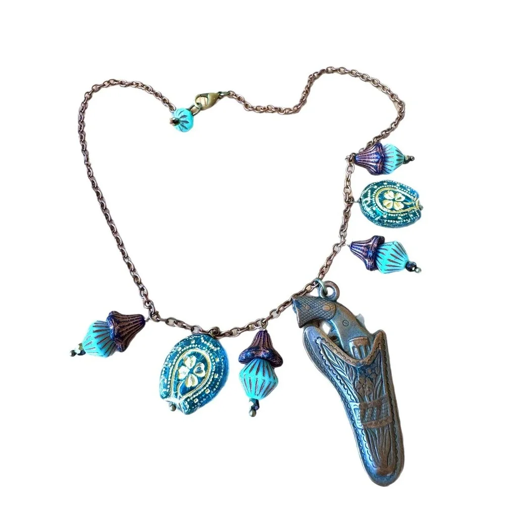 Western Gun Charm Necklace‎ Czech Glass Horseshoe Lucky Charm Copper Necklace